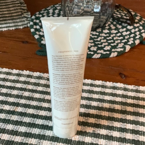 New Sealed Crepe Erase Body Firm Body Smoothing Pre-Treatment 10 fl oz / 285 mL - Picture 2 of 2